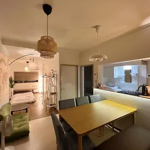 別荘 Kawasaki Sakula, 川崎町